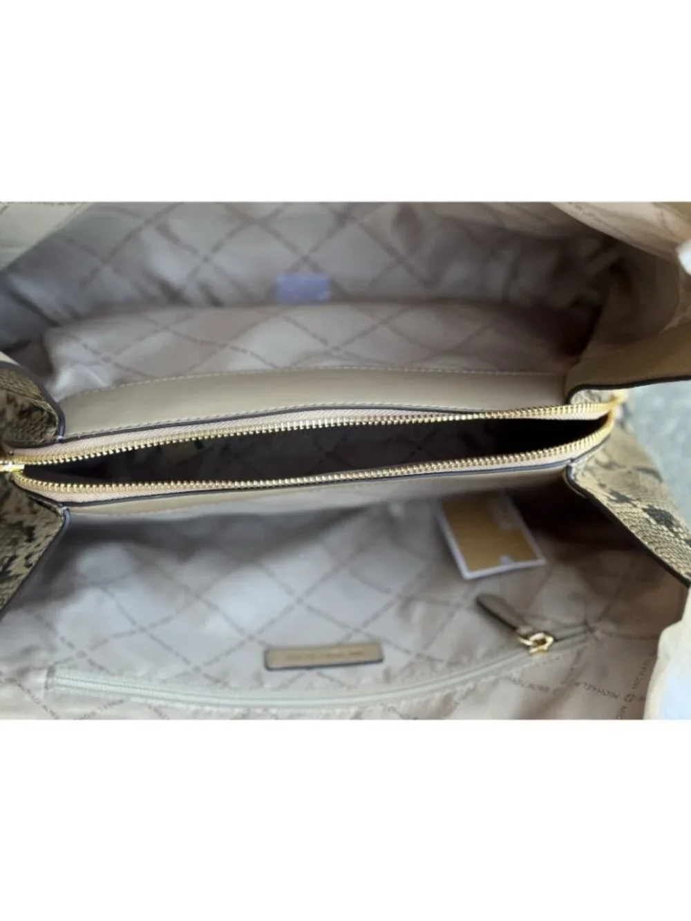 Michael Kors Christina Large Triple Gusset Shoulder Tote Snake Print NWT - Picture 8 of 10